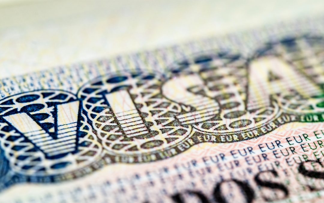 EB2 NIW on a B1/B2 Visa in 2025: Legal Tips & Strategies That Work